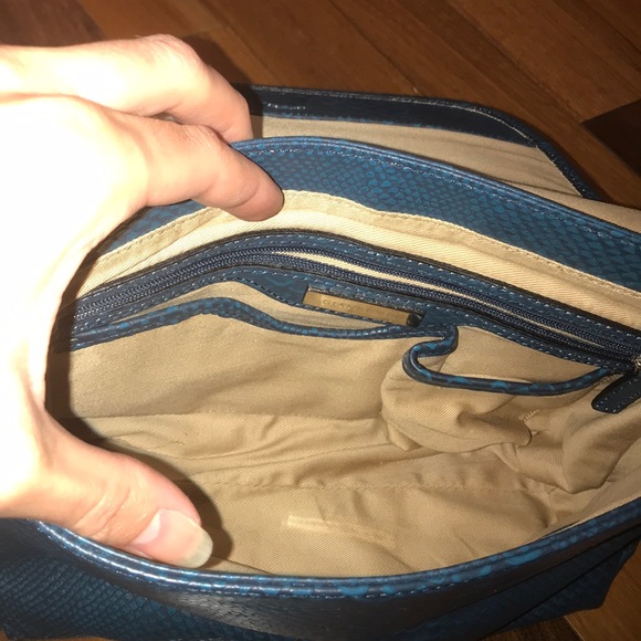 Gianni Bini Aqua Snake Skin Look Small Handbag - Picture 4 of 5